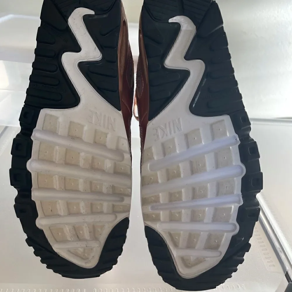 Nike Sneakers